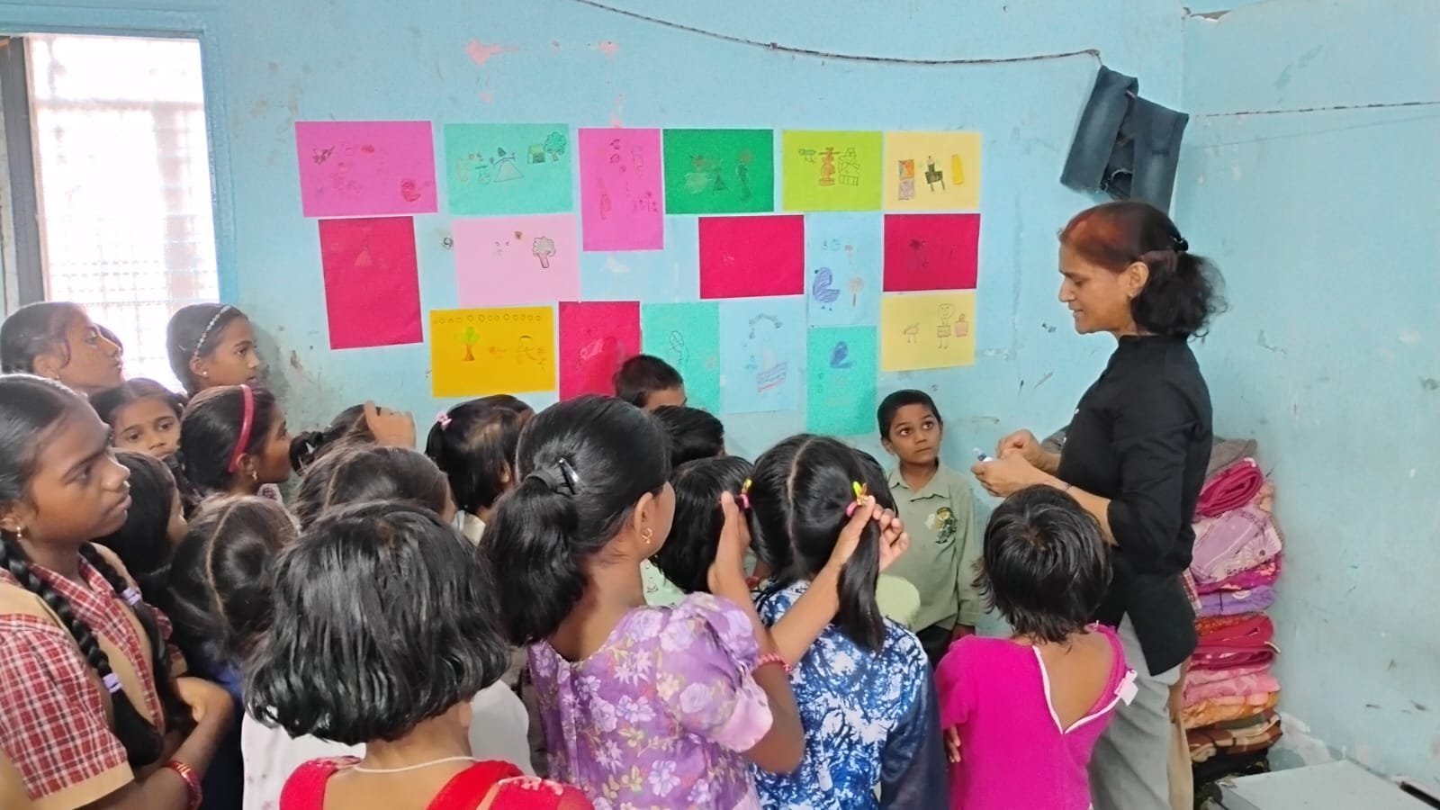 Children reading books